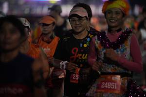 BIB: 25643, 24851
                            <button type="button" onclick="openModal(21003144)" class="btn btn-primary btn-sm float-right btn-popup" data-toggle="modal" data-target=".modal-high-quality">
                        <i class="fas fa-shopping-cart"></i> Add to Cart
                    </button>
                                            <button type="button" onclick="isThisMe(21003144, true)" class="btn btn-success btn-sm float-right btn-popup btn-isme hidden" data-toggle="tooltip" data-placement="bottom" title="นี่คือรูปของคุณใช่ไหม คลิกที่นี่เพื่อเอาเข้าอัลบั้ม">
                        <i class="fas fa-plus"></i> Add to album
                    </button>
                    <button type="button" onclick="isThisMe(21003144, false)" class="btn btn-warning btn-sm float-right btn-popup btn-isnotme hidden">
                        <i class="fas fa-ban"></i> Remove from album
                    </button>
